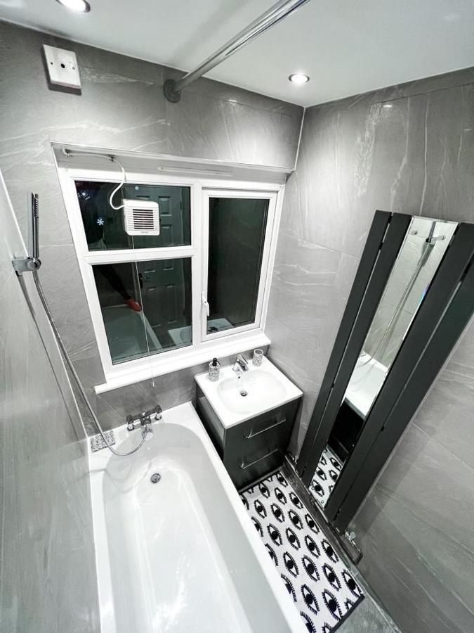 Cozy One Bedroom Flat Near Abbey Wood Station Exterior photo